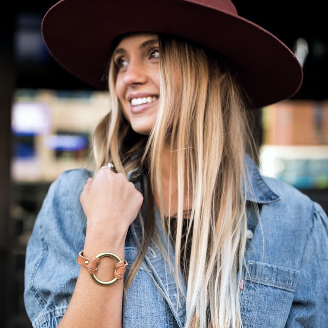 Equestrian-Inspired Chinati O-Ring Leather Bracelet