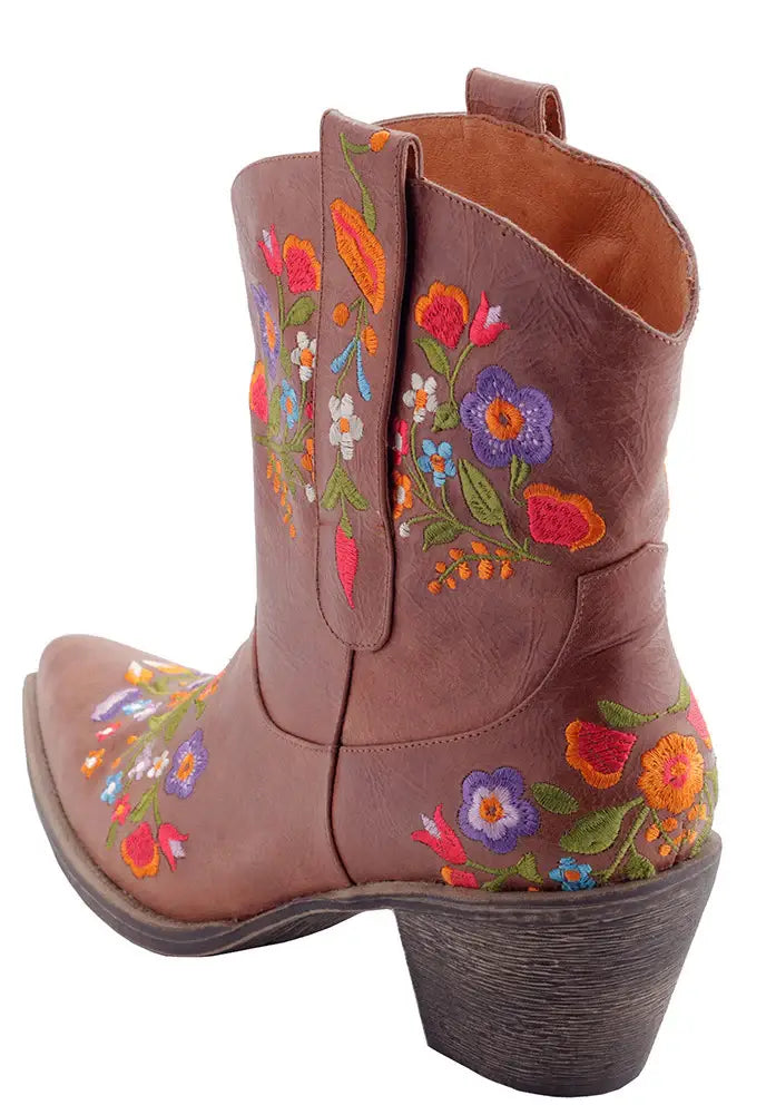The Darlin Cowgirl Boots
