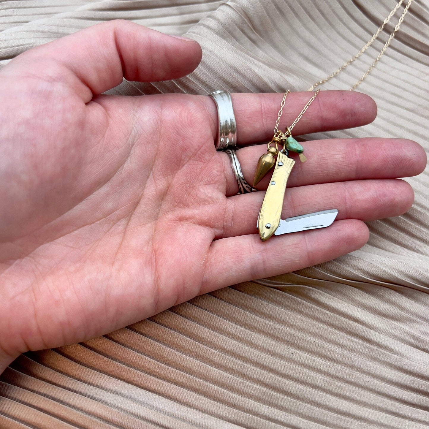 Billie Necklace