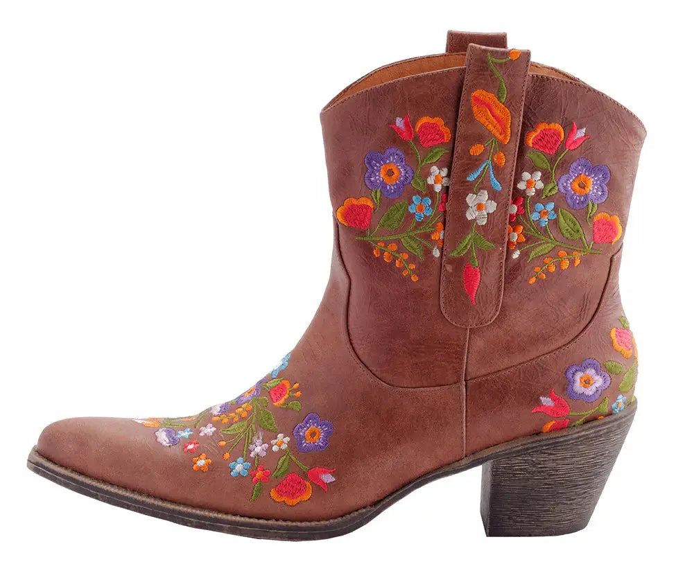 The Darlin Cowgirl Boots