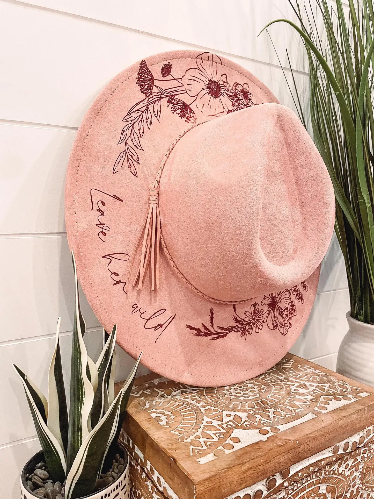 Engraved Floral Hat