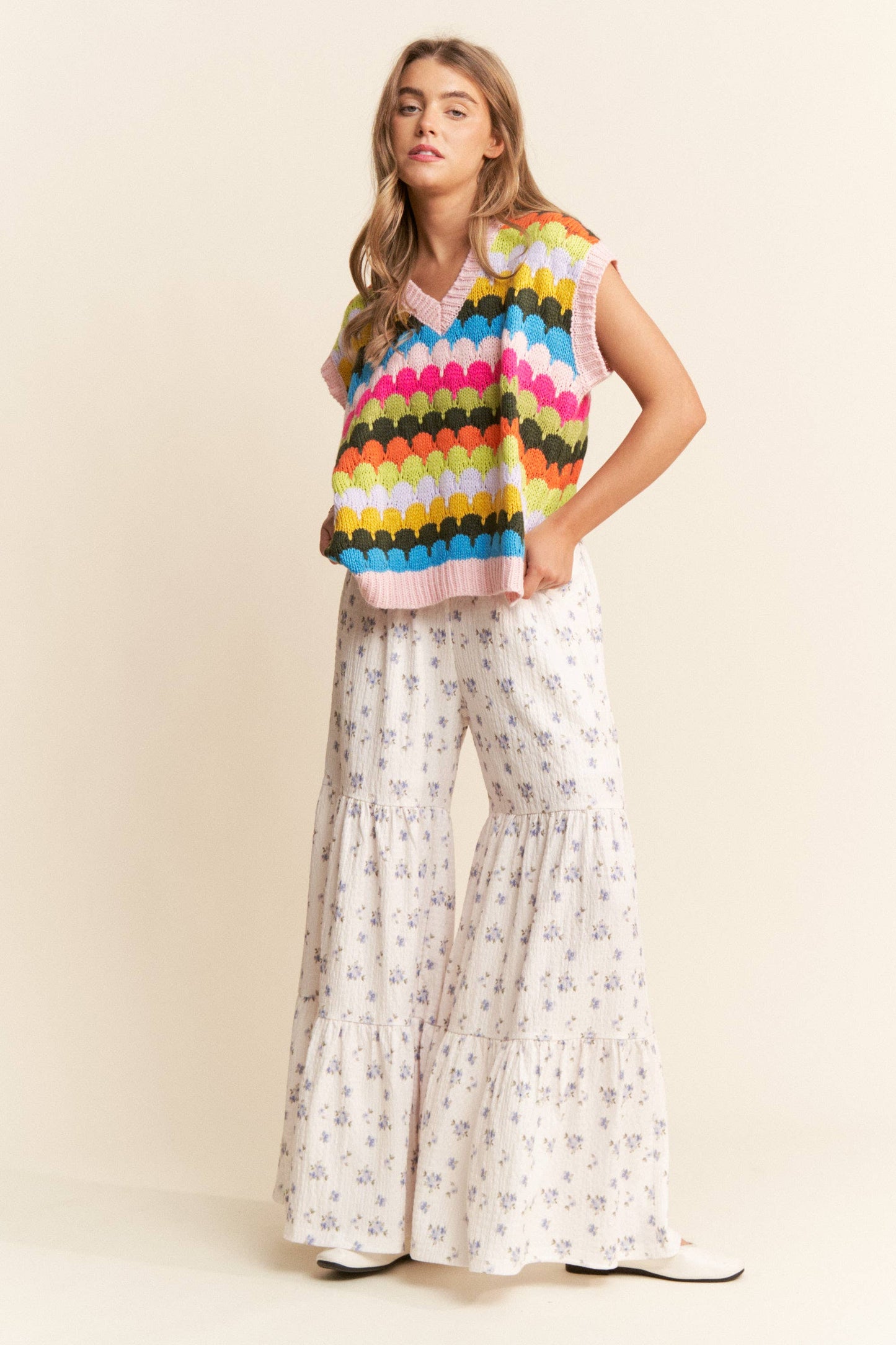 Mulitcolor Fish Scales Design Knit Vest