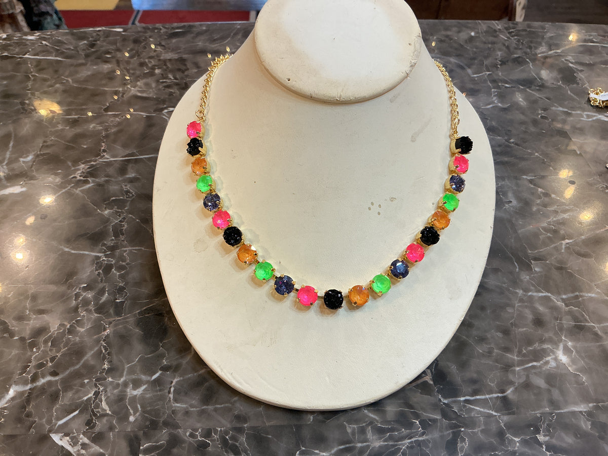 Holiday Flair Sparkle Necklace