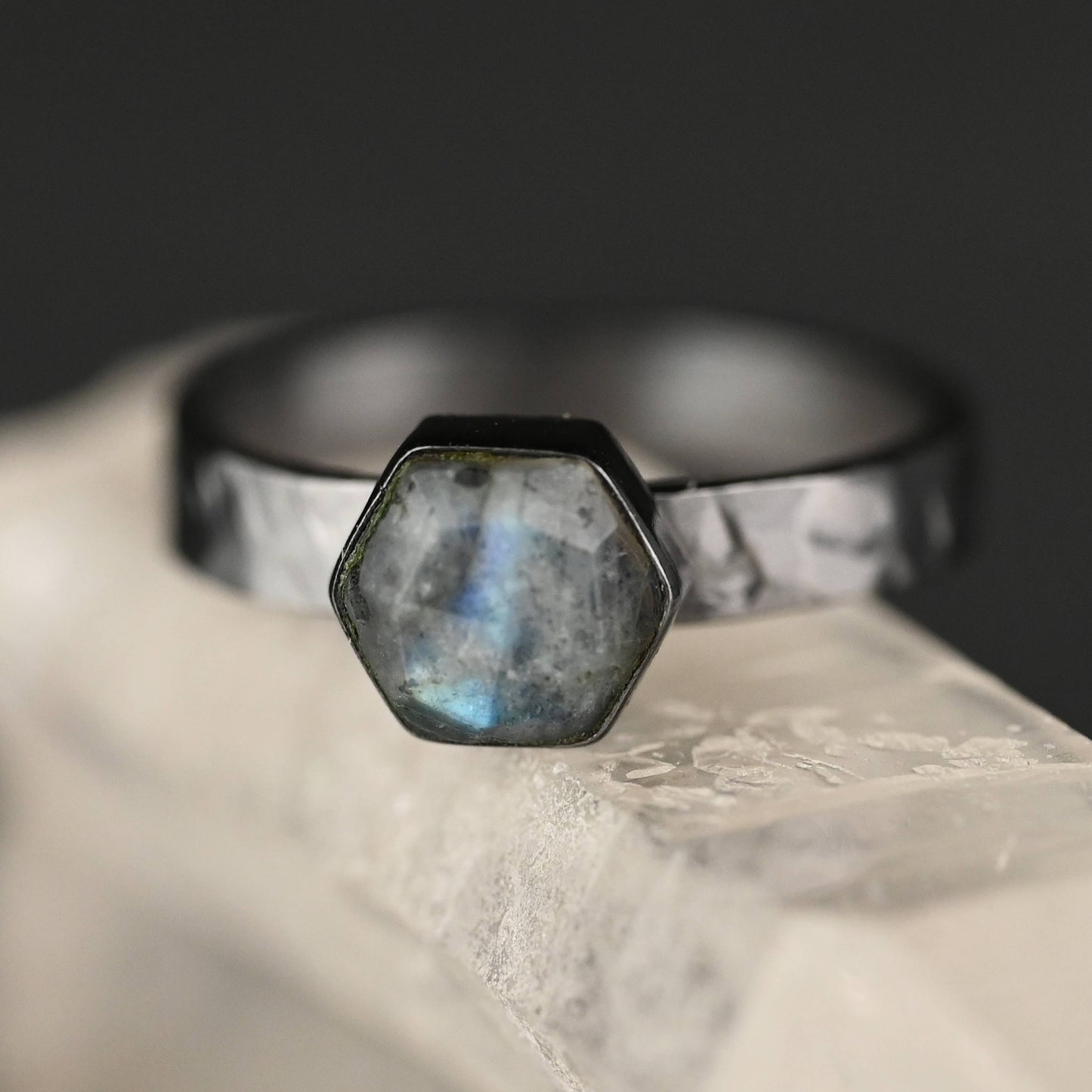 Ring w/ Labradorite Hexagon on a Hammered Band (Gunmetal)