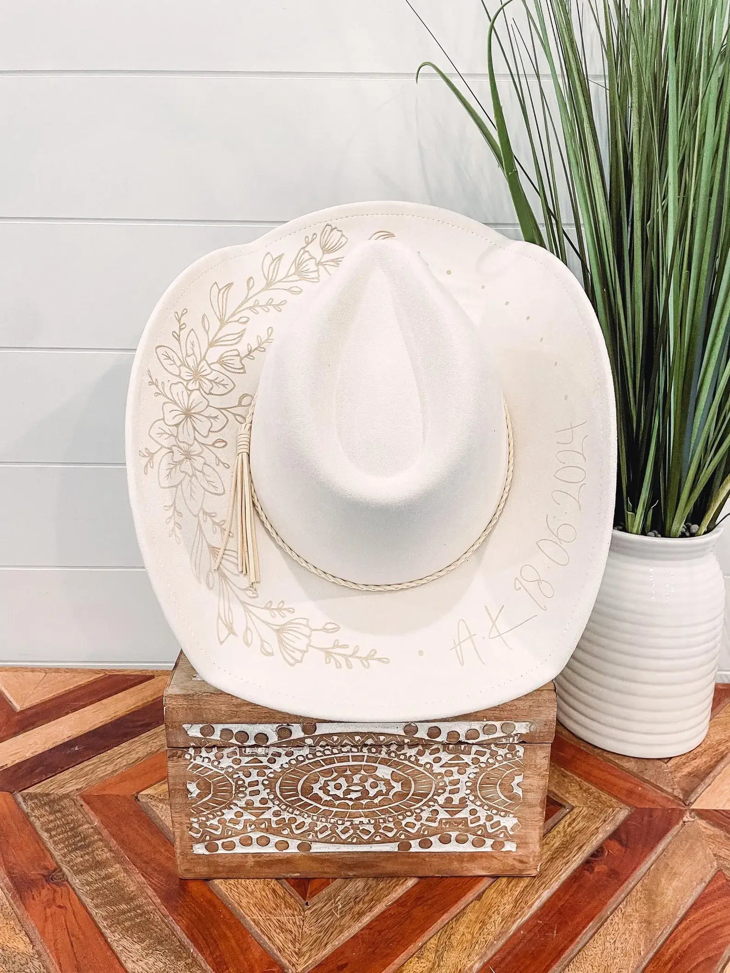 Half side flower Hat