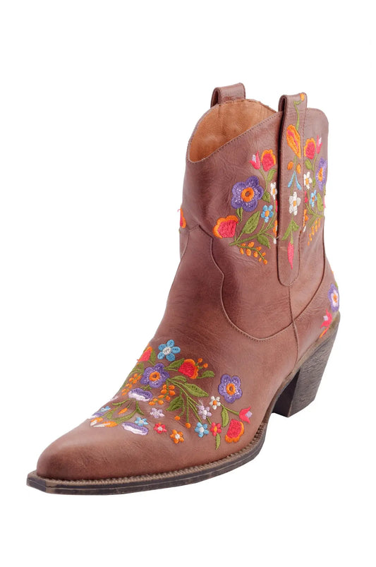 The Darlin Cowgirl Boots