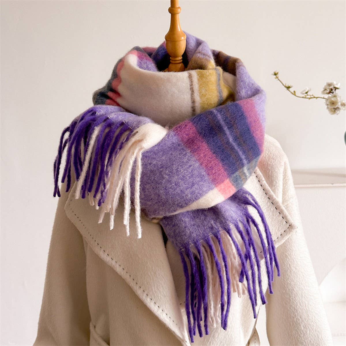 Soft Tassel Scarf