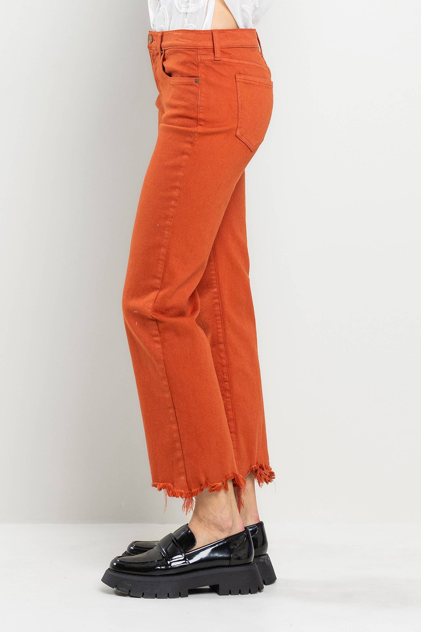 Fall Arrived Mid Rise Straight In Rooibos Tea with Frayed Hem Jeans