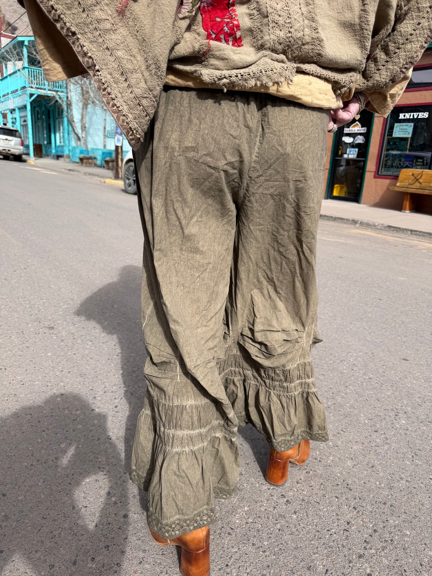 Gather Together Bloomers - Chocolate