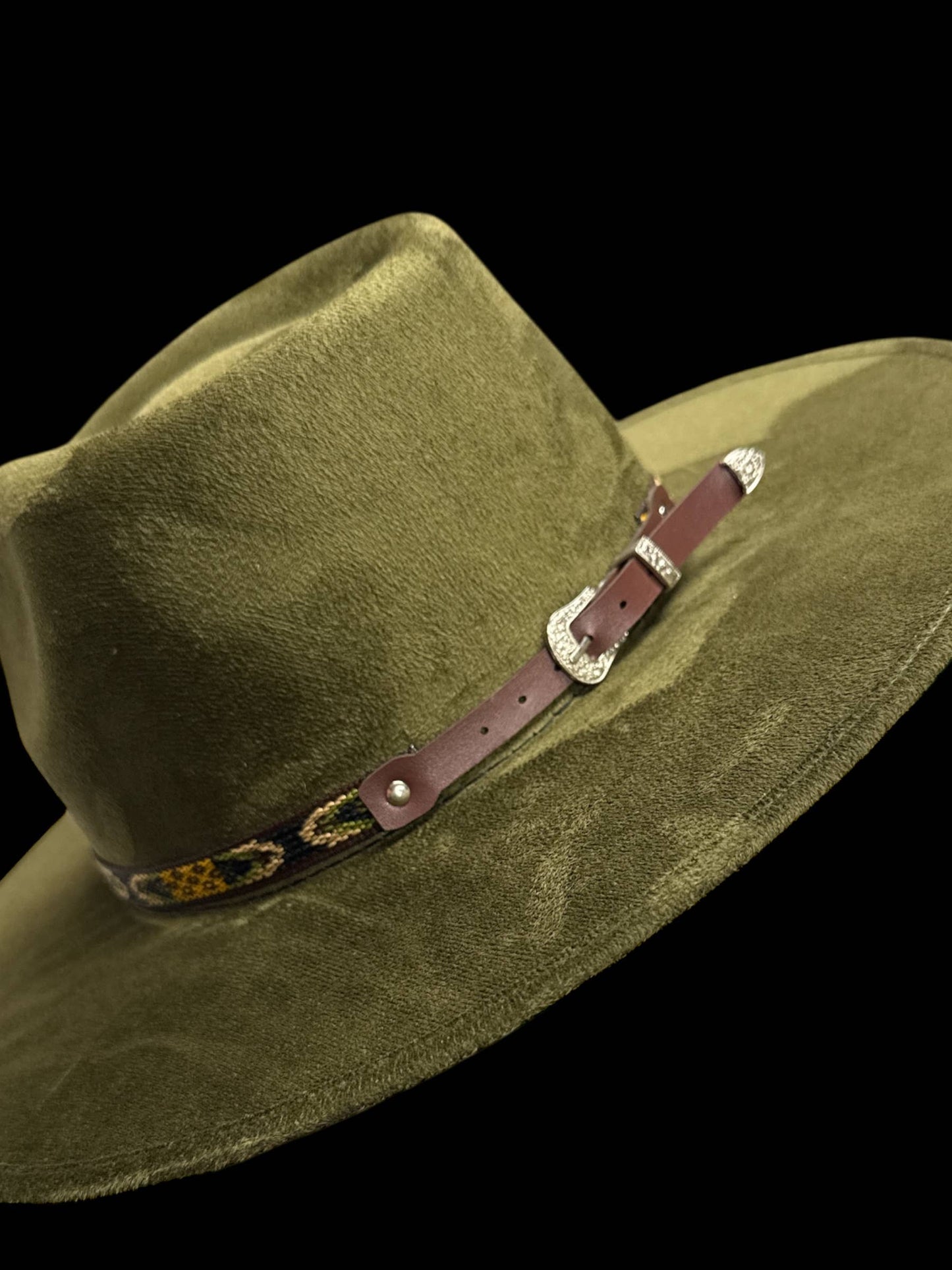 Fabric buckle band 