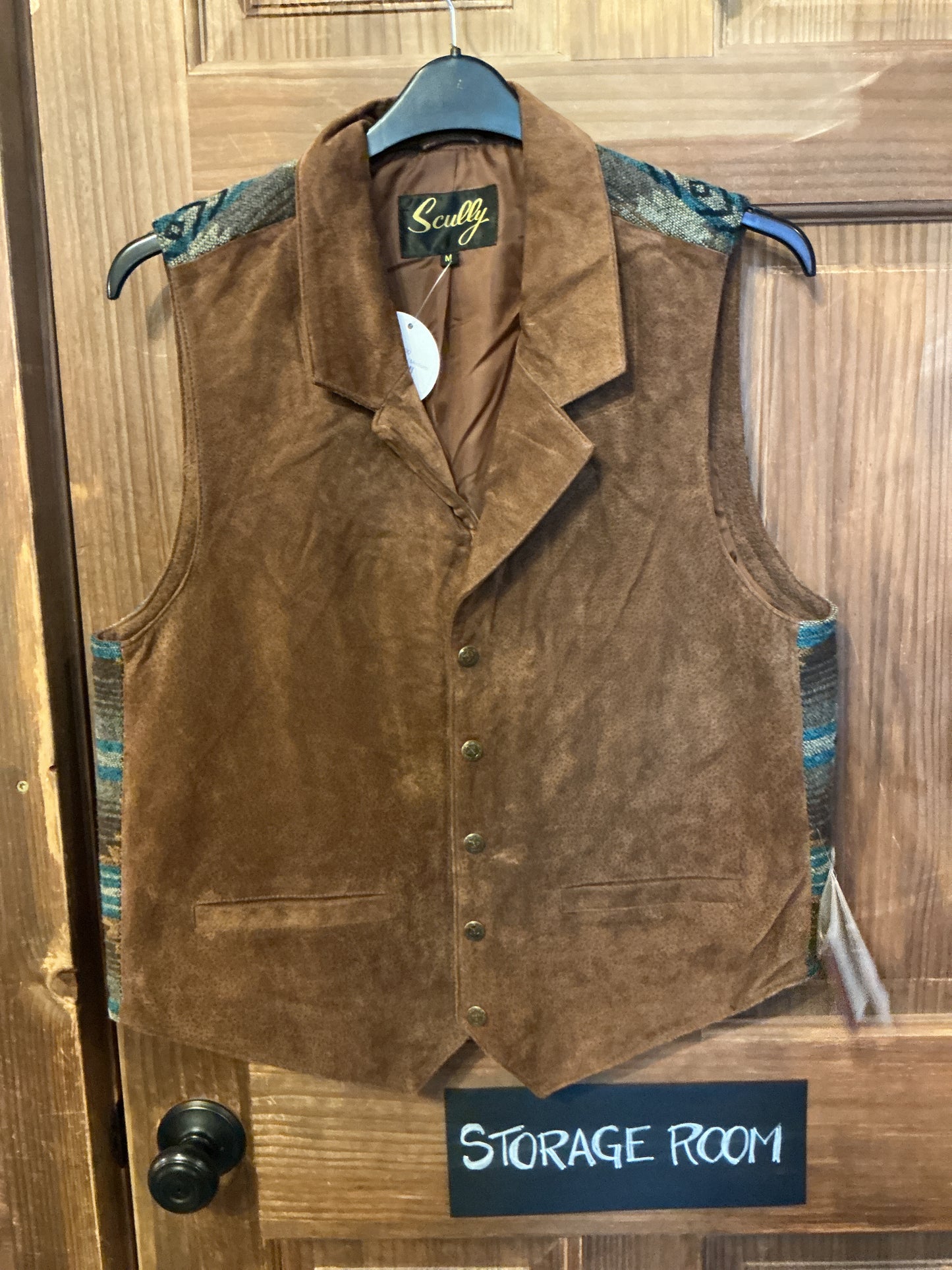 Wayne leather vest