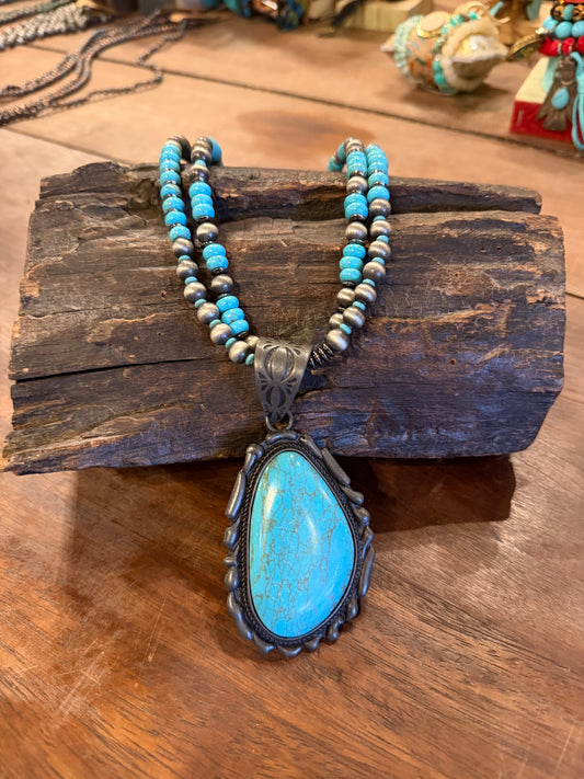 Randy Turquoise Necklace