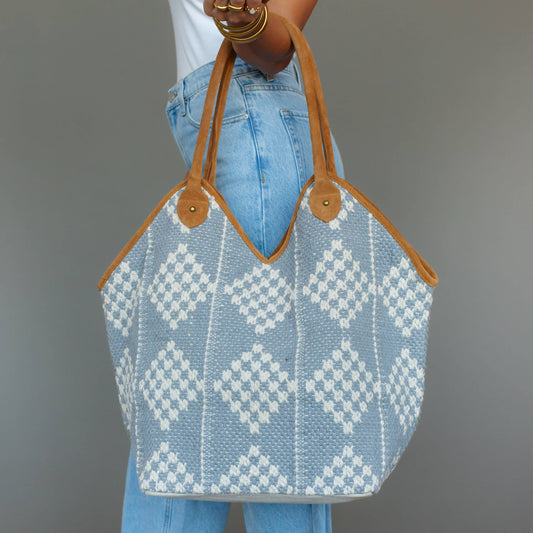 Gray & Cream Diamond Pattern Tote