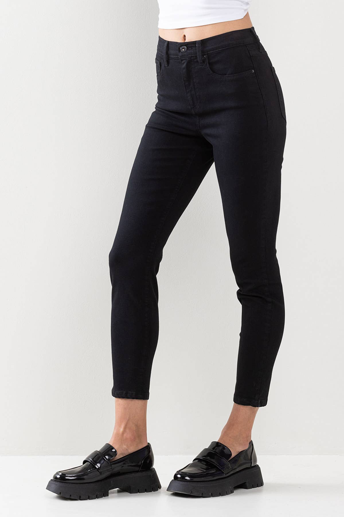 Lili High Rise Skinny Basic Black Denim with Stretch