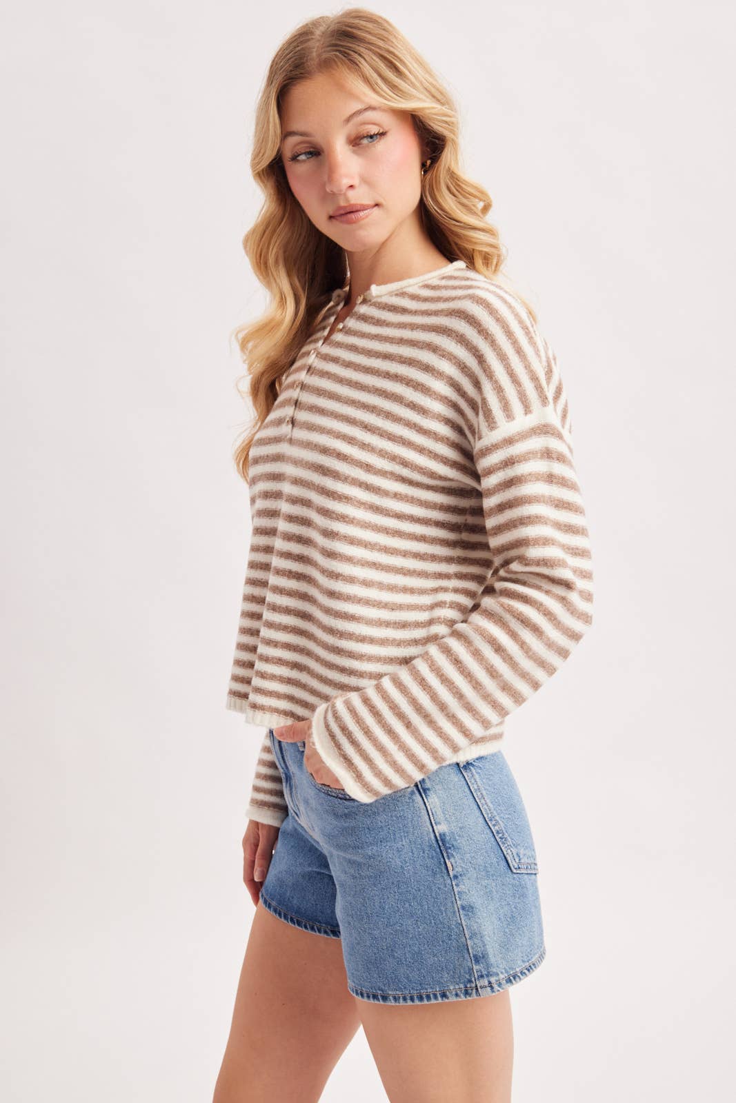 RELAXED STRIPE HENLEY KNIT PULLOVER