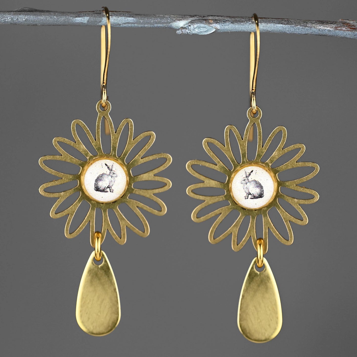 Flower & Petal Drop w/ Picture Earrings (butterfly)