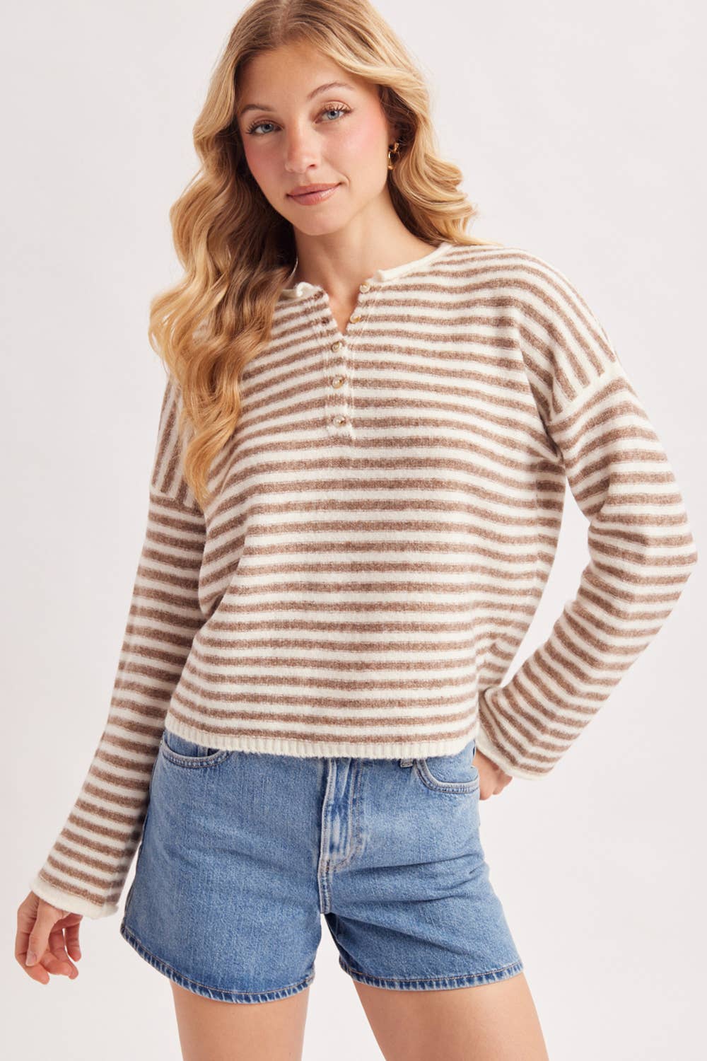 RELAXED STRIPE HENLEY KNIT PULLOVER