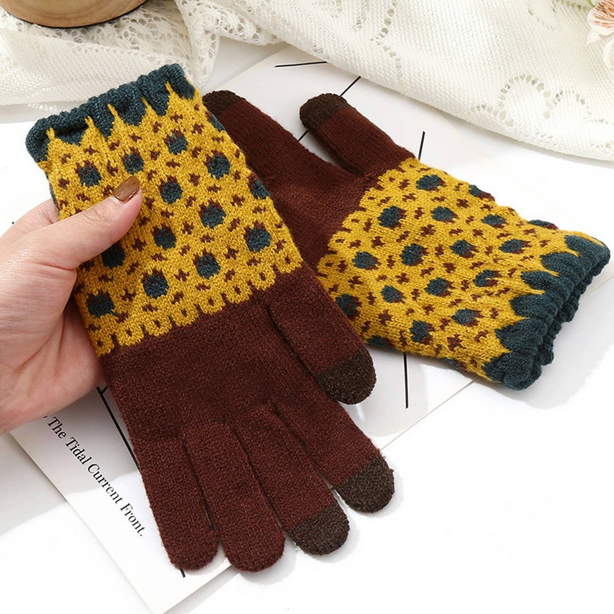 Mix-Match Knit Gloves
