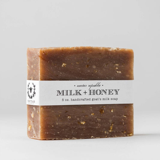 Milk + Honey : Bath Soap ( moisturize goat's milk handmade )